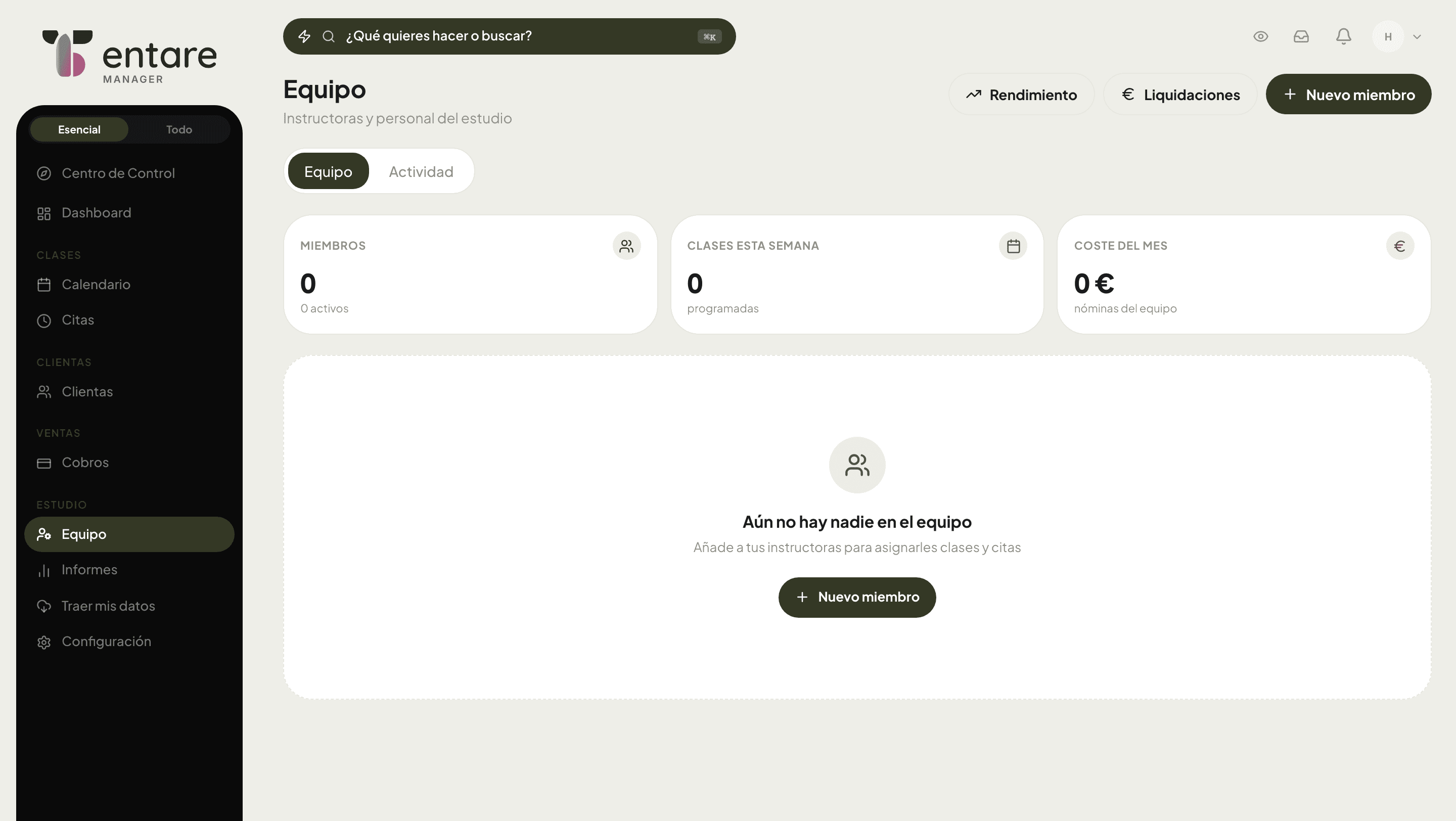 Pantalla de equipo de Tentare con las instructoras del estudio
