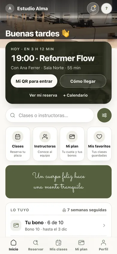 Inicio de la app de una alumna: su próxima clase de hoy y accesos rápidos a clases, instructoras, su plan y favoritos